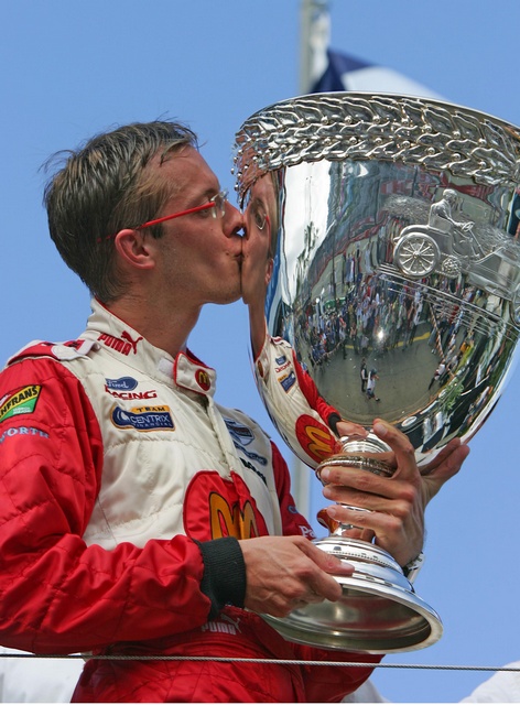 红牛车队碾压索伯车队,阿隆索高光表现 红牛车队碾压索伯车队,阿隆索高光表现