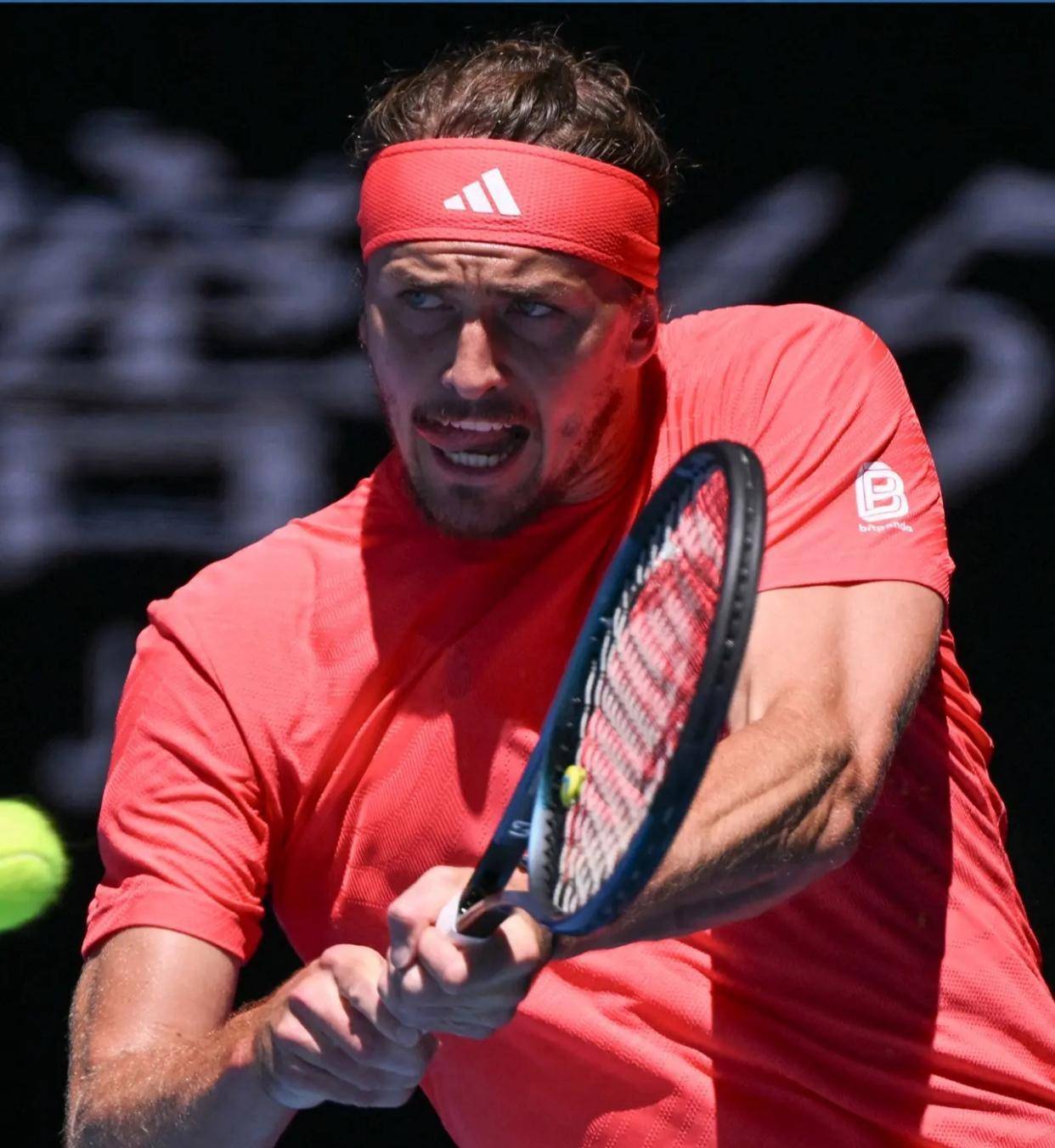 年终总决赛横扫澳网,兹维列夫刷新纪录 年终总决赛横扫澳网,兹维列夫刷新纪录