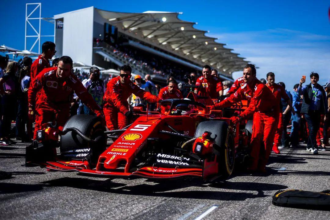 哈斯车队力克红牛车队，汉密尔顿扛起全队