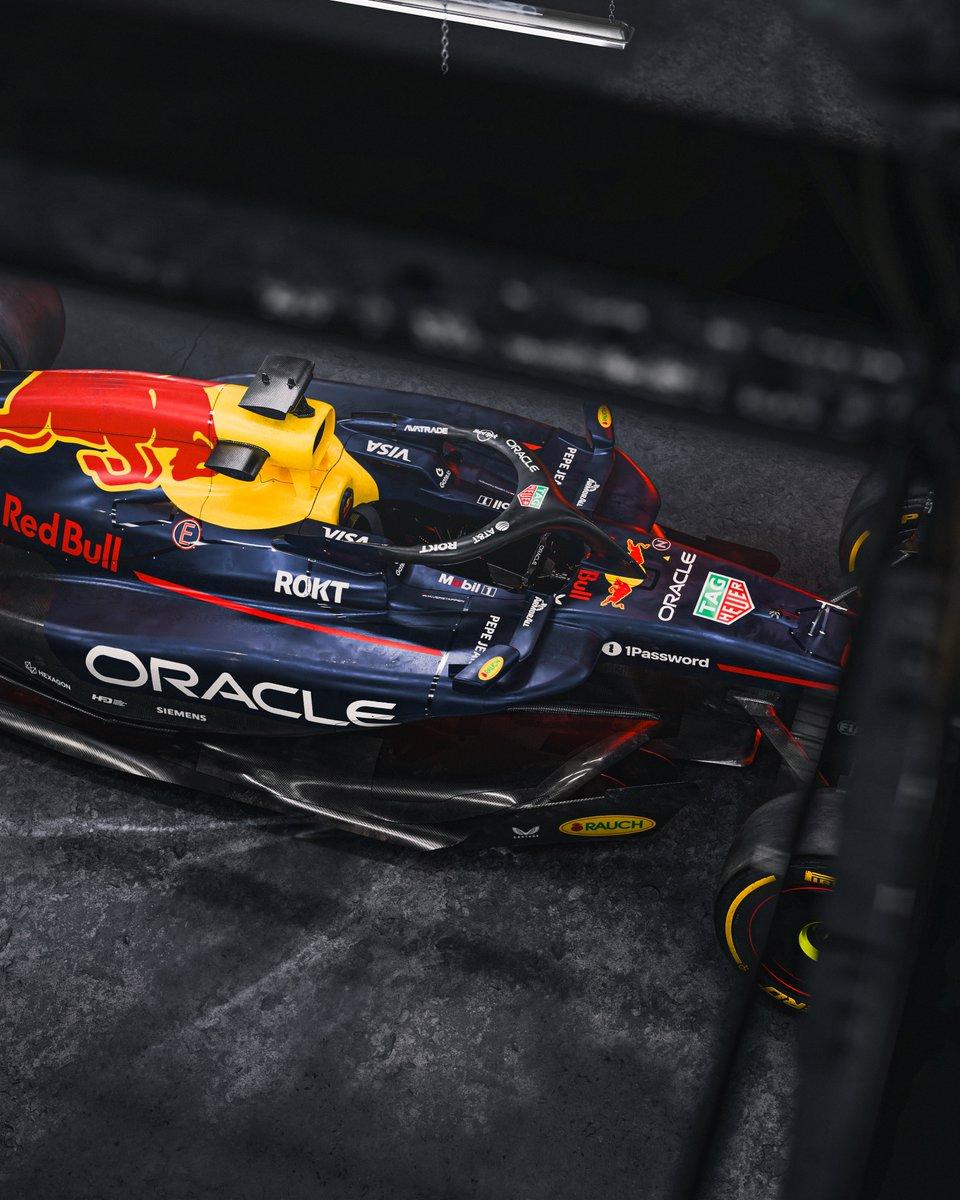 阿斯顿马丁绝杀索伯车队，塞恩斯惊艳四座