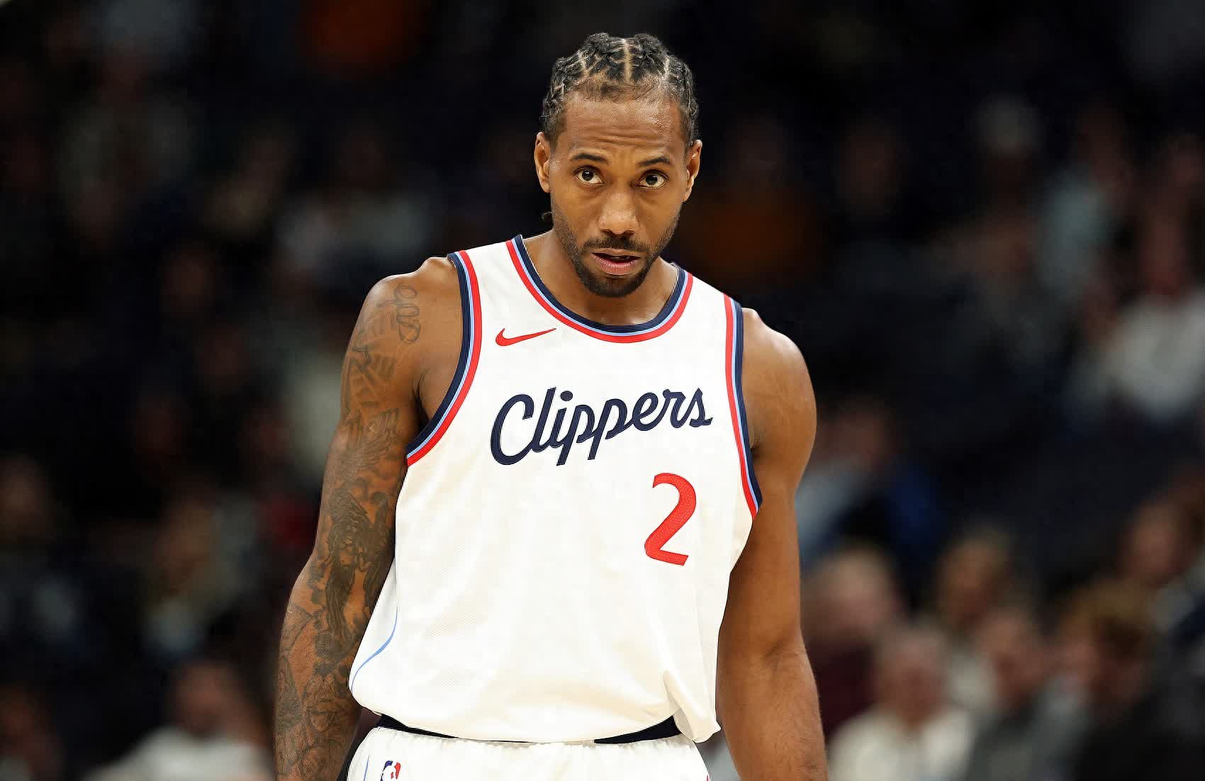 快船逆风翻盘:莱昂纳德再现MVP级表现助队获胜 快船逆风翻盘:莱昂纳德再现MVP级表现助队获胜