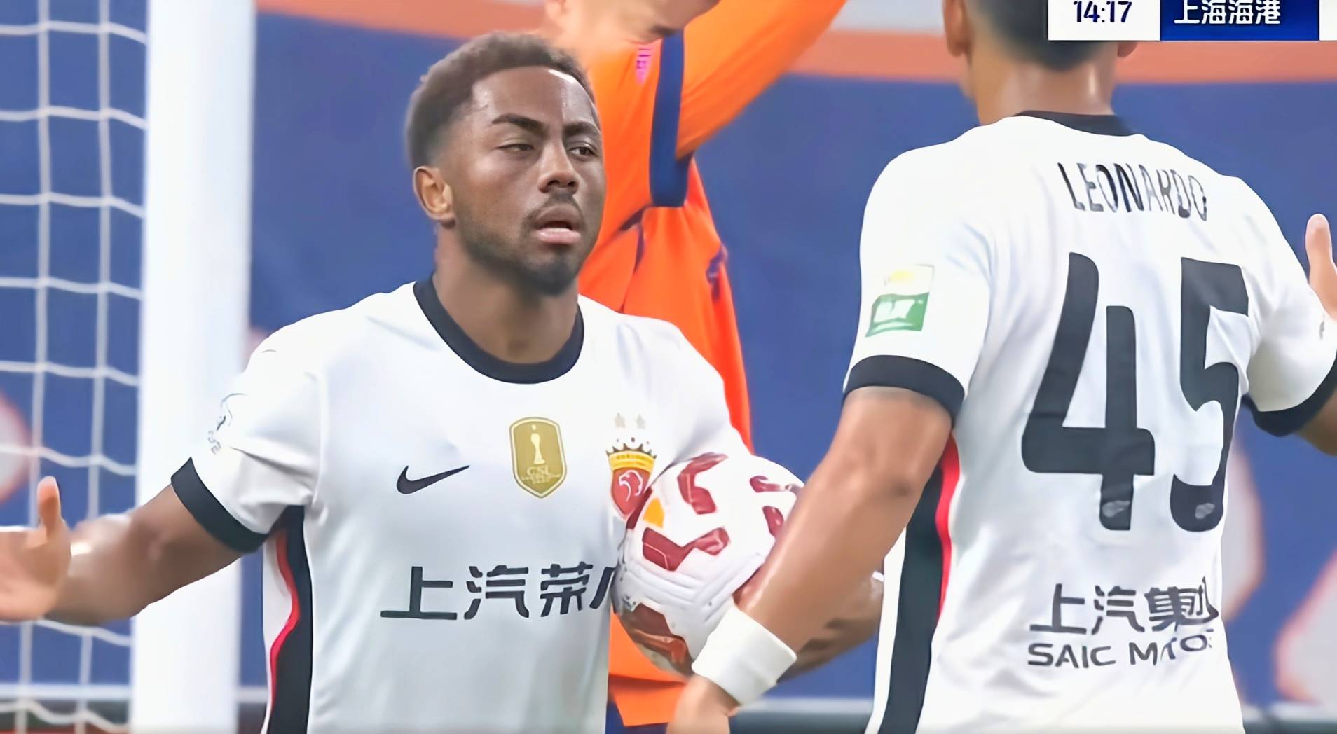 青岛海牛击败大连人,终结失利 青岛海牛击败大连人,终结失利