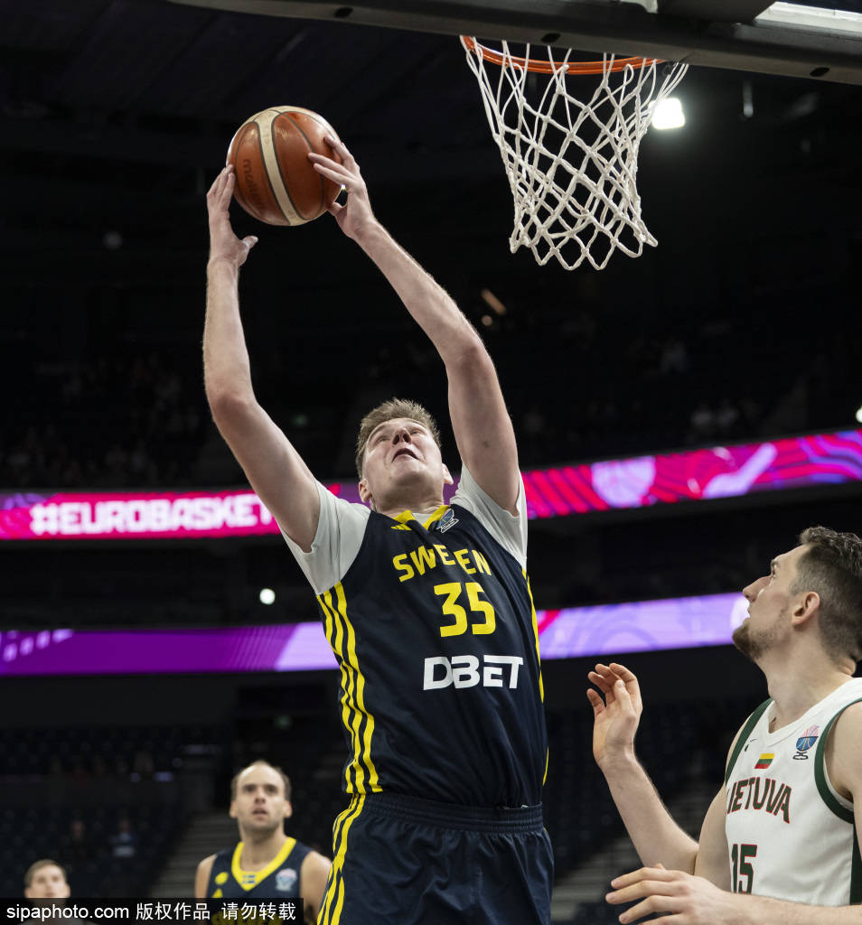 奇才力克立陶宛男篮,瓦兰丘纳斯惊艳世界 奇才力克立陶宛男篮,瓦兰丘纳斯惊艳世界