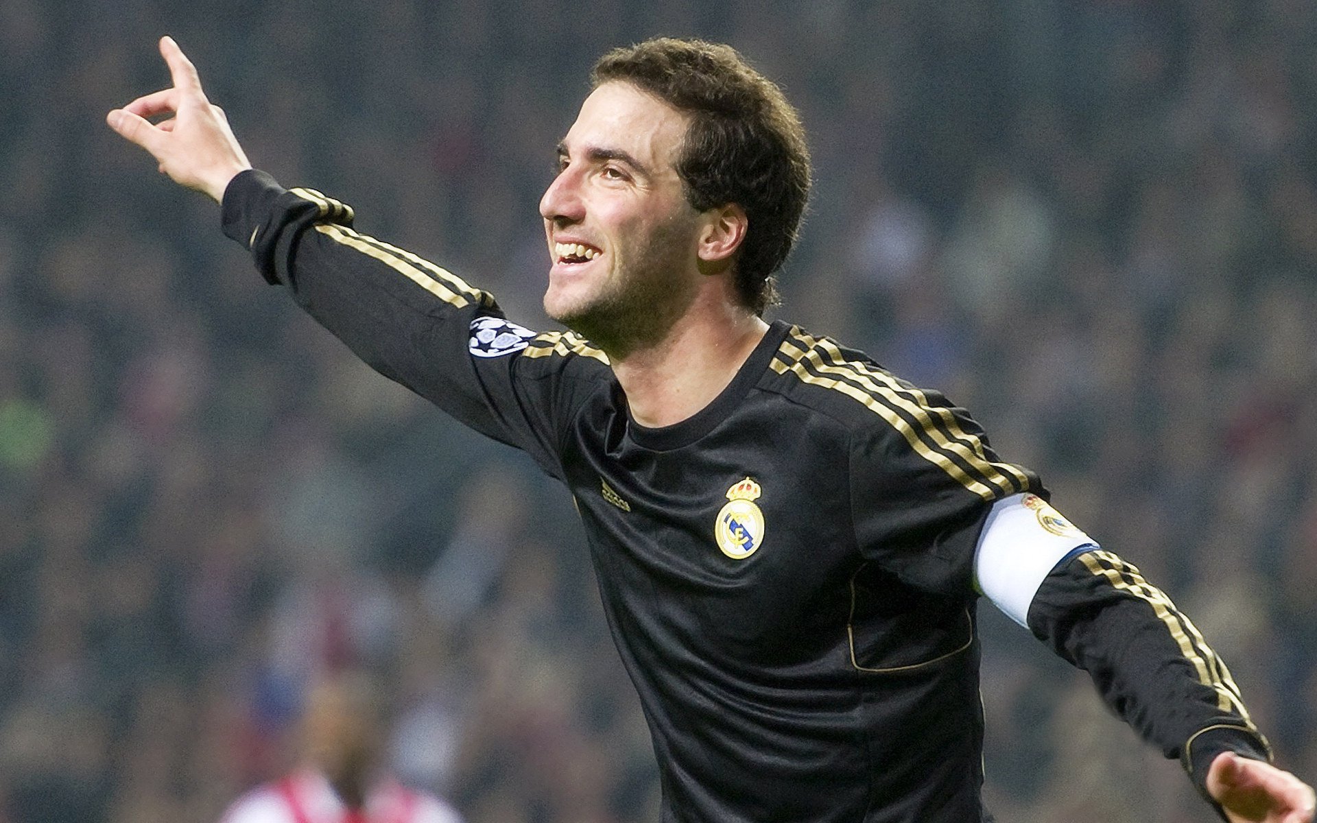 切特·霍姆格伦，当新秀的冷静击碎老鹰翅膀，爵士爆冷背后的关键先生诞生