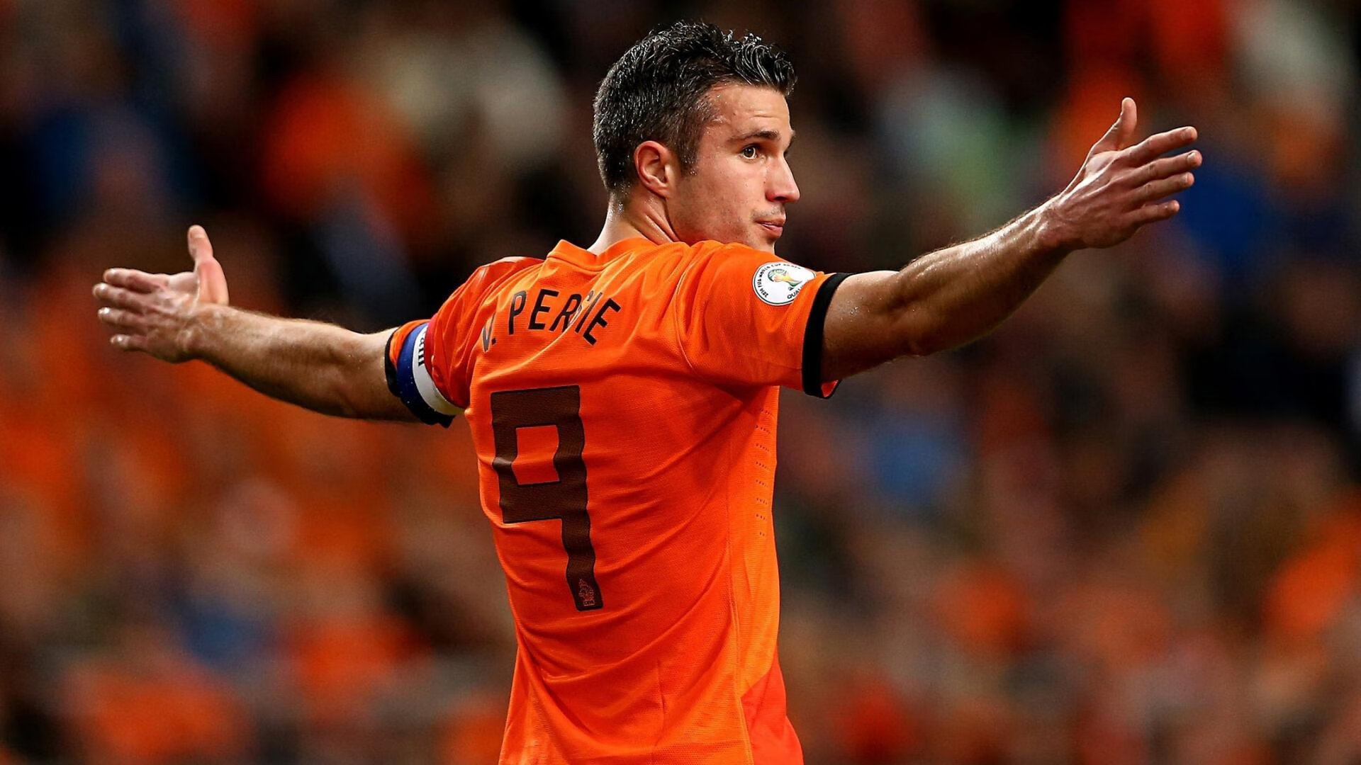 世界排名争夺战之夜，迪巴拉主宰比赛走向