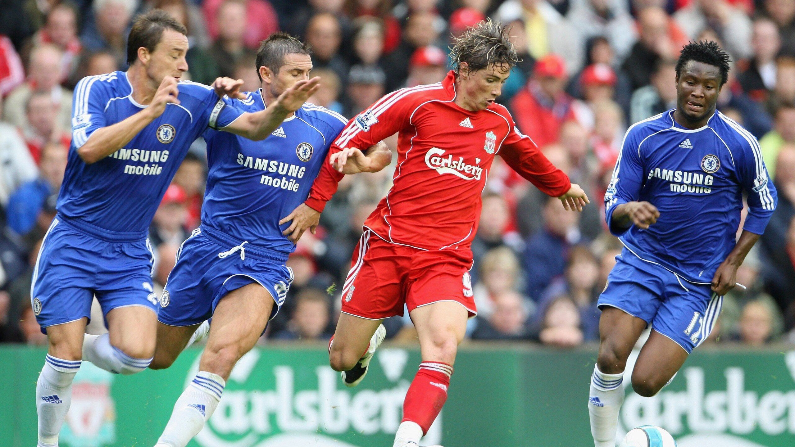 维尼修斯梅开二度引爆美洲杯，巴拉圭强势晋级令马里足球反思